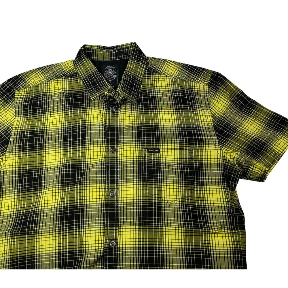 Diesel Industries Yellow Black Plaid Short Sleeve Shirt Size Medium